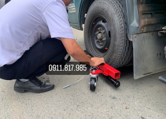 Kích nâng bánh xe di động